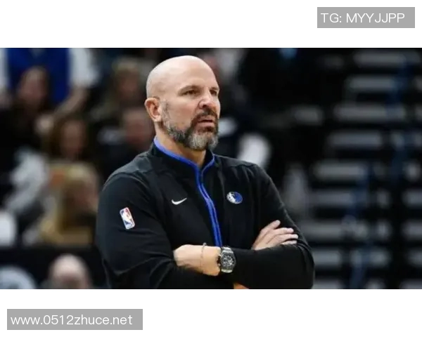 汤普森拉胯！独行侠102-110不敌火箭，华盛顿29+12，拉塞尔10+12