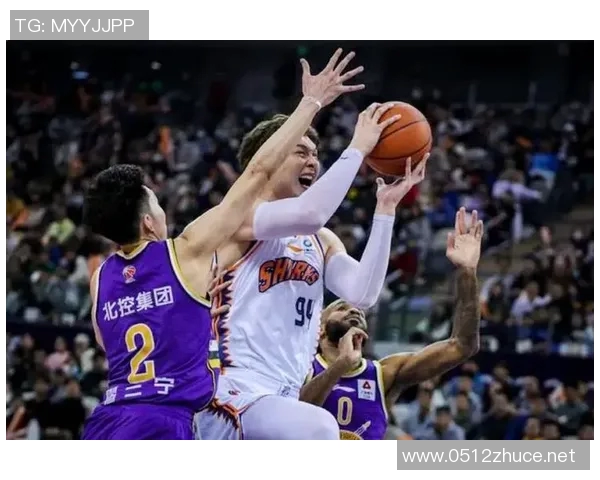 小卡45分刷爆纪录！脸被打出血后彻底怒了 5战202分创生涯新高